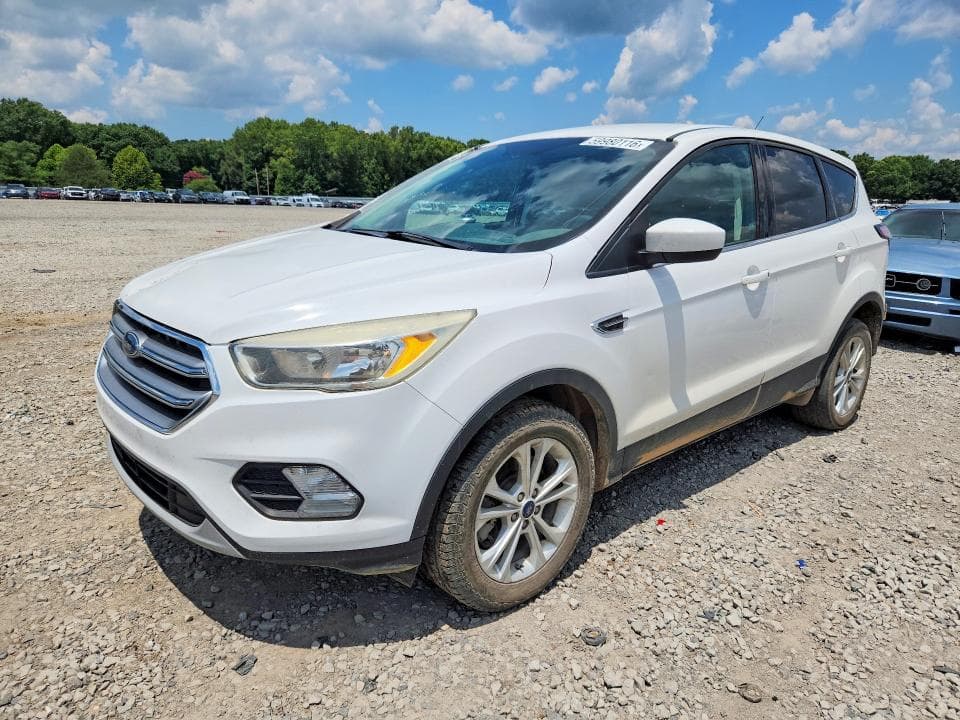2017 FORD ESCAPE SE - 1