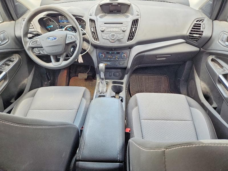 2017 FORD ESCAPE SE 8
