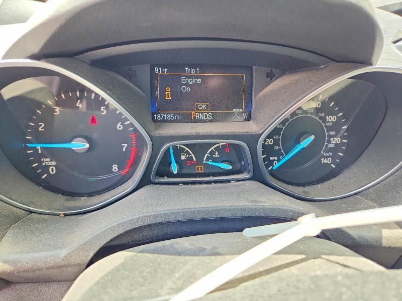 2017 FORD ESCAPE SE 9
