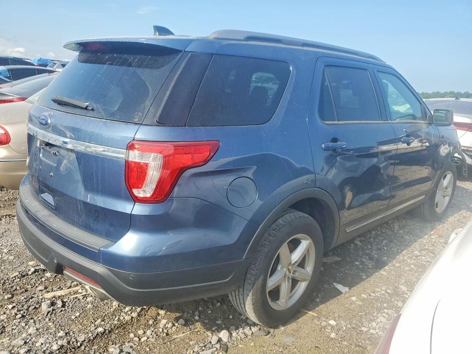 2018 FORD EXPLORER XLT 3