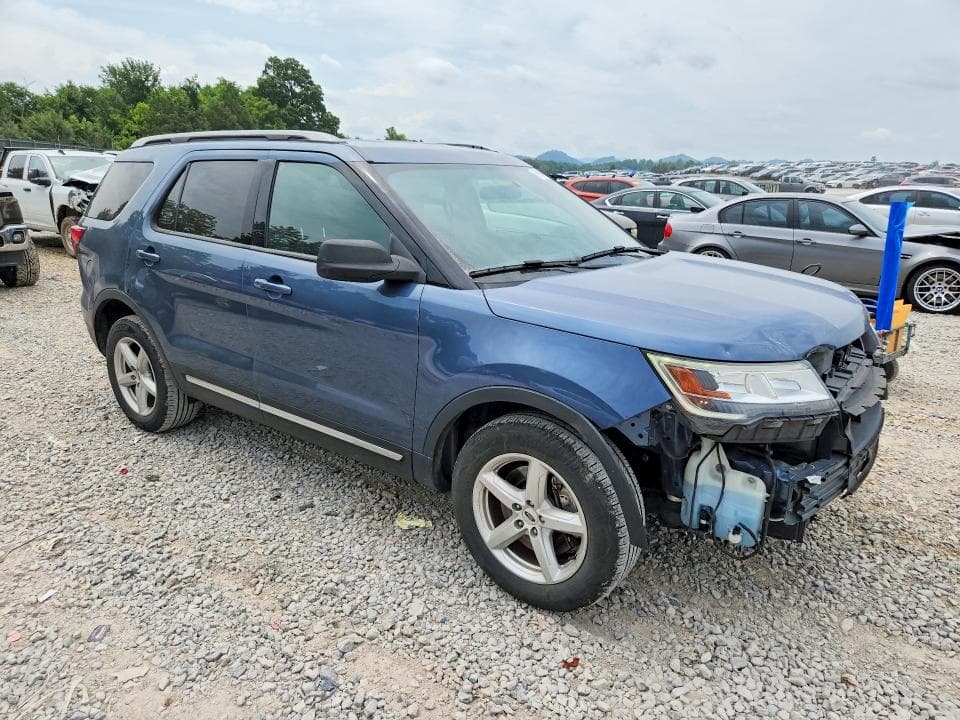 2018 FORD EXPLORER XLT 4
