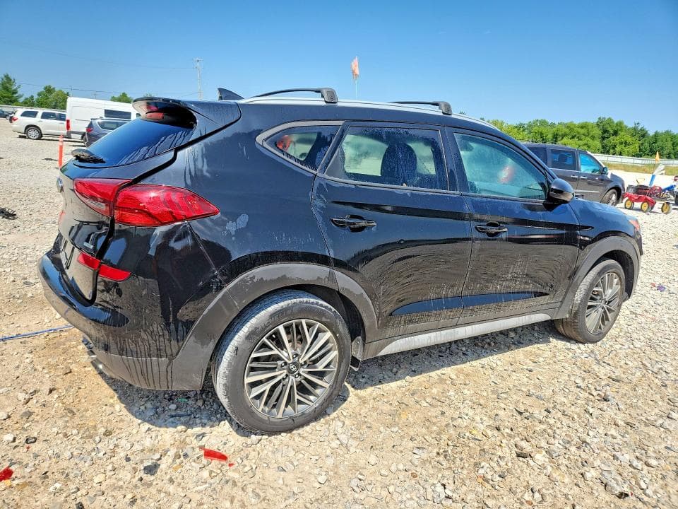 2021 HYUNDAI TUCSON SEL 3