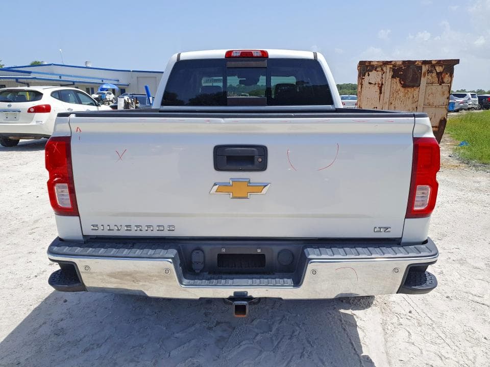 2017 CHEVROLET SILVERADO C1500 LTZ 6