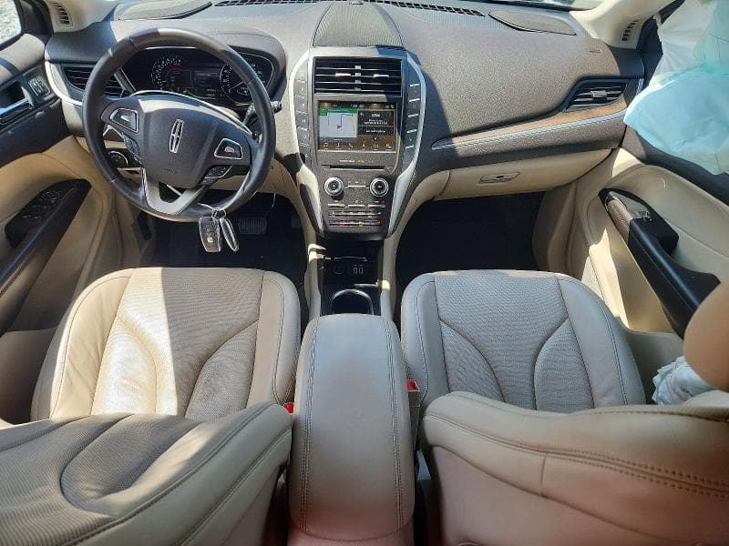 2019 LINCOLN MKC RESERVE 8