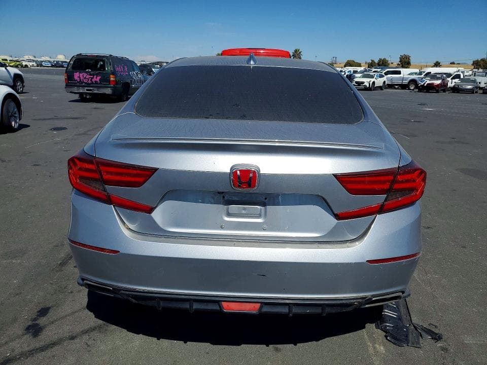 2018 HONDA ACCORD SPORT 6