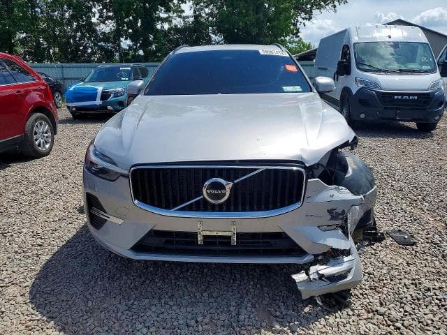 2022 VOLVO XC60 B5 MOMENTUM 5