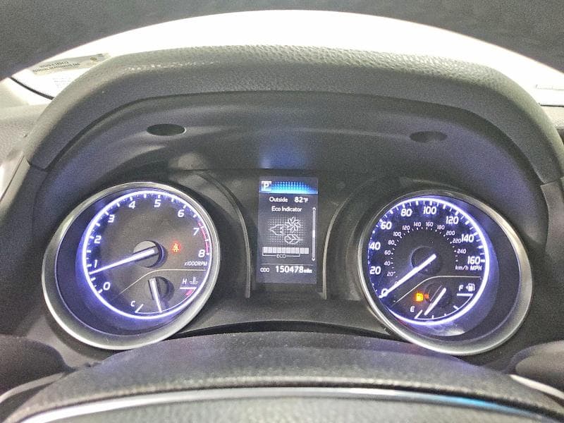 2018 TOYOTA CAMRY SE 9