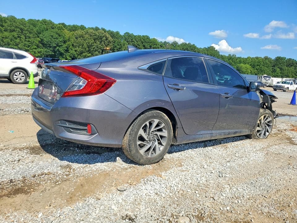 2018 HONDA CIVIC EX 3
