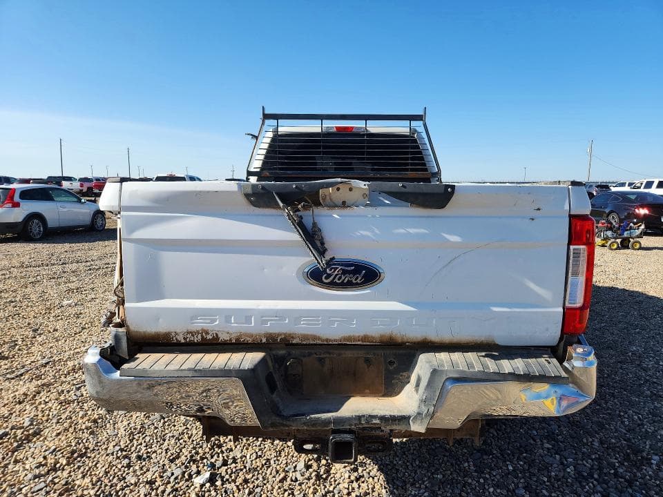 2017 FORD F350 SUPER DUTY 6