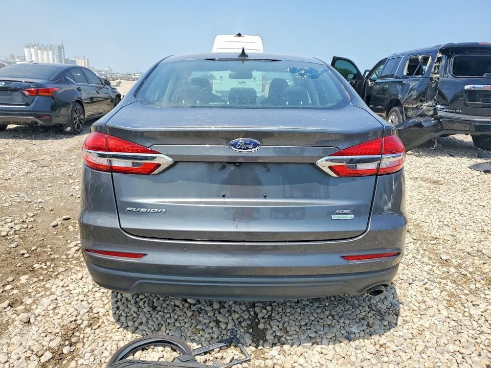 2020 FORD FUSION SE 6