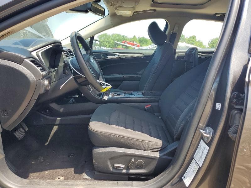 2020 FORD FUSION SE 7