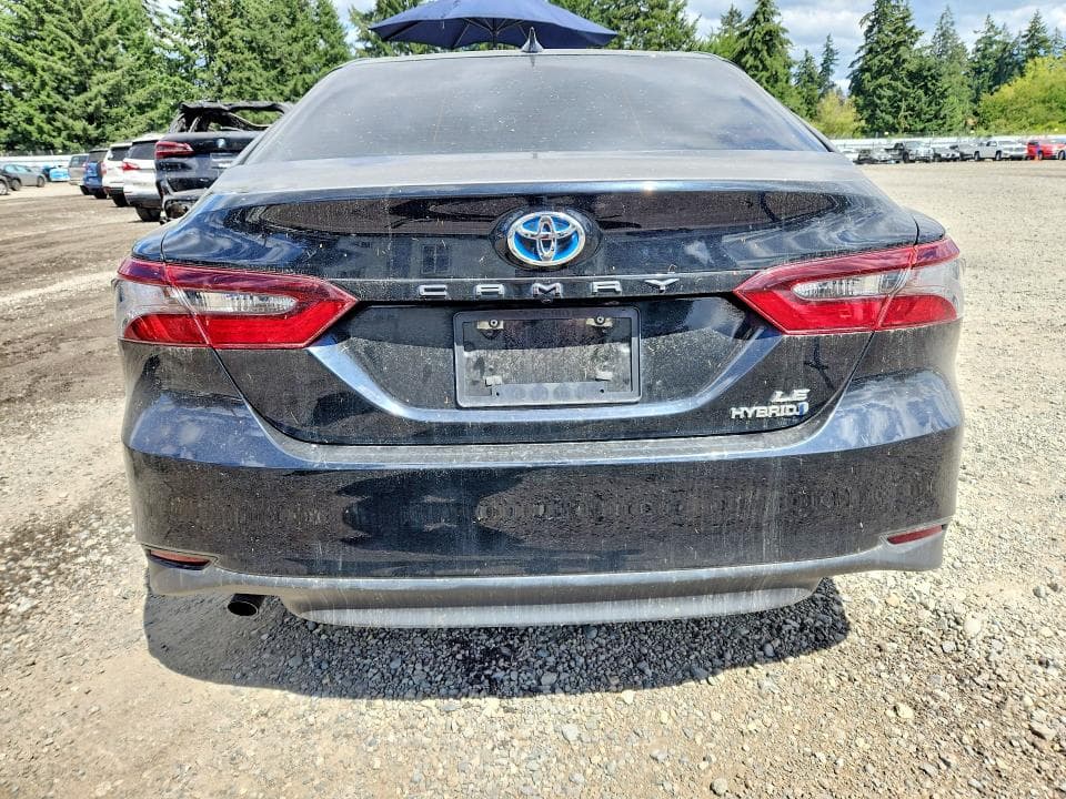 2022 TOYOTA CAMRY LE 6