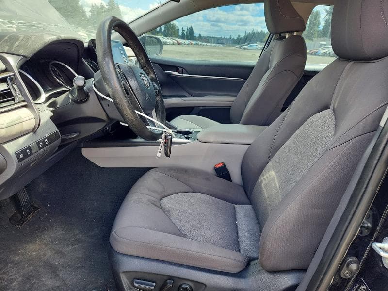 2022 TOYOTA CAMRY LE 7
