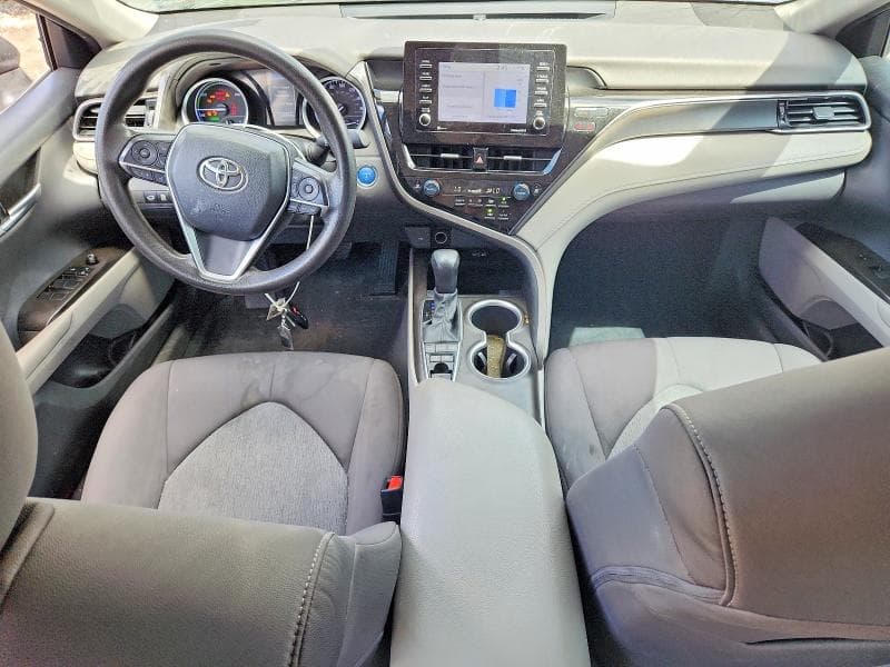 2022 TOYOTA CAMRY LE 8