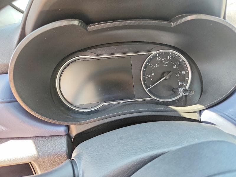 2024 NISSAN VERSA SV 9