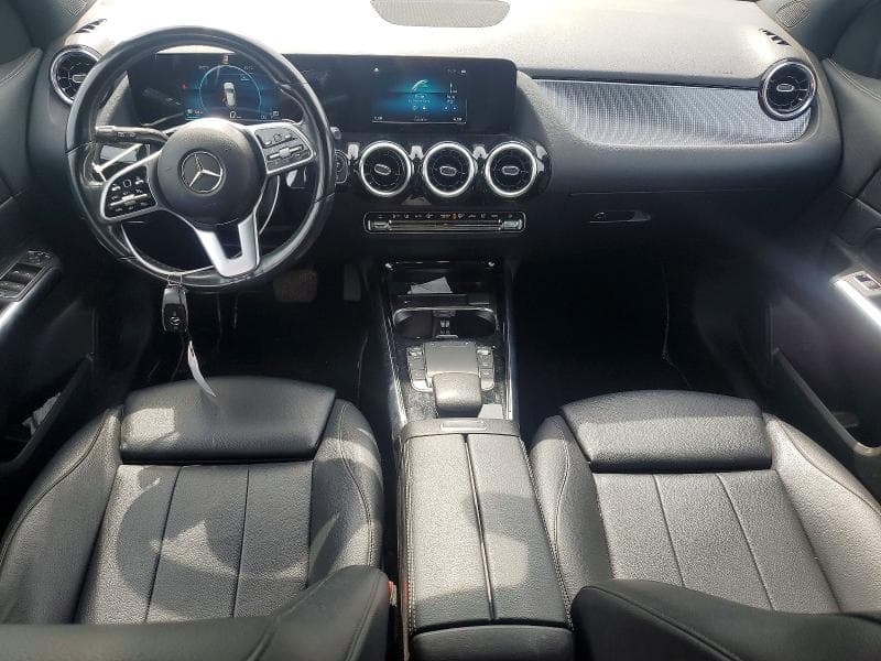 2021 MERCEDES-BENZ GLA 250 4MATIC 8