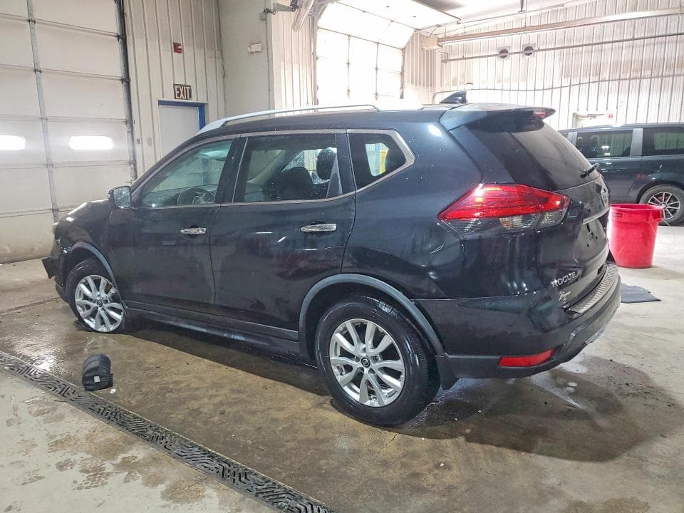 2017 NISSAN ROGUE SV 2