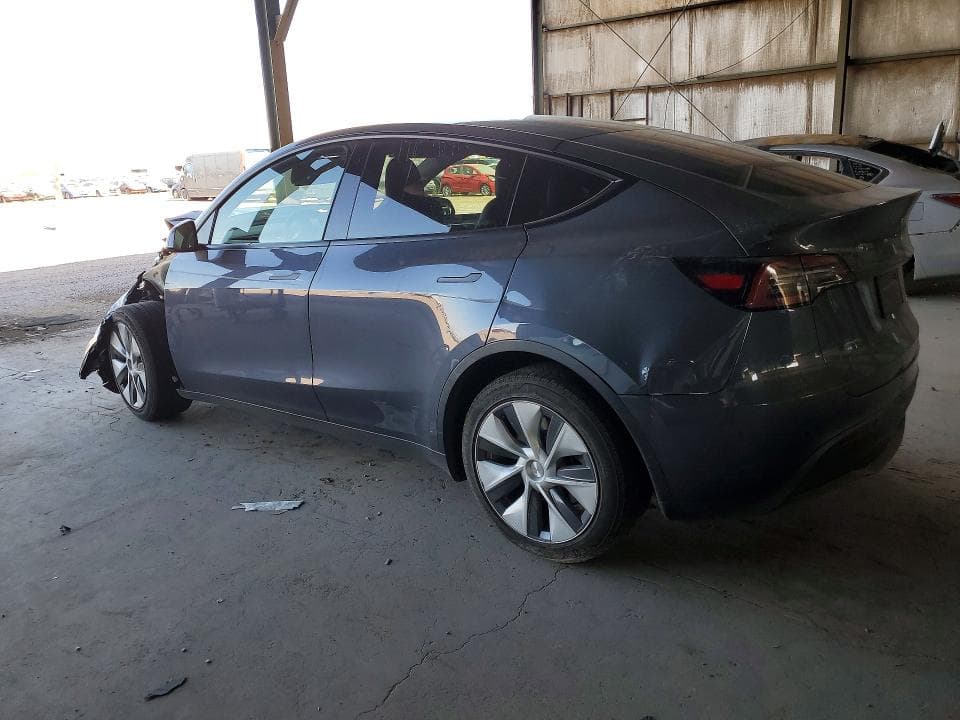 2023 TESLA MODEL Y 2