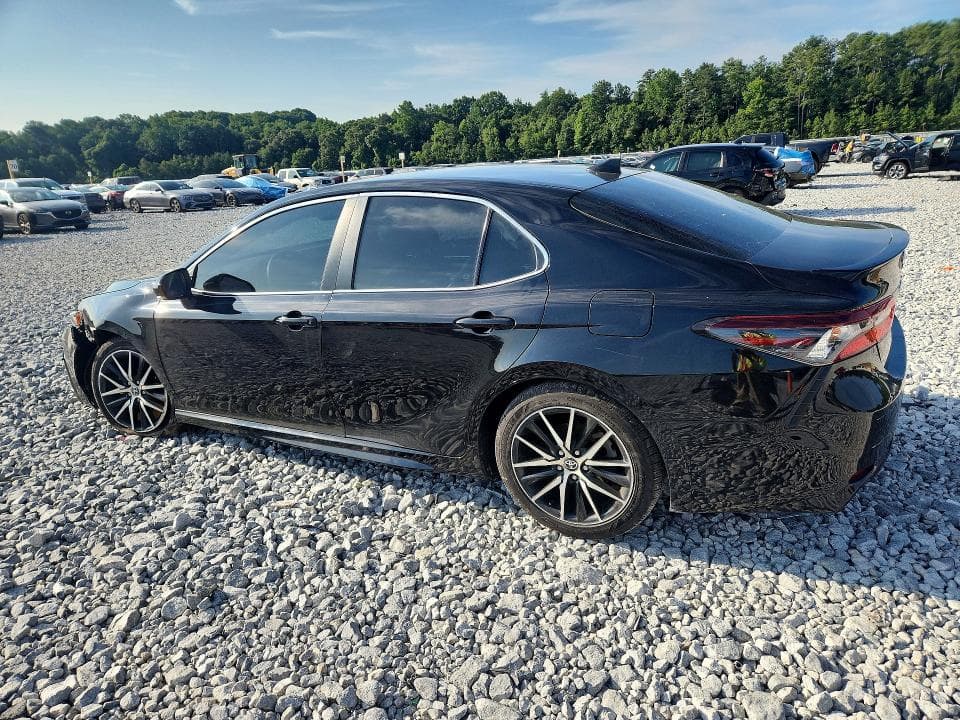 2023 TOYOTA CAMRY SE 2