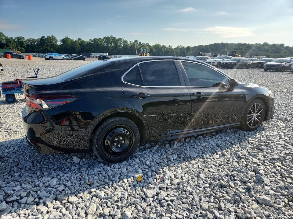 2023 TOYOTA CAMRY SE 3