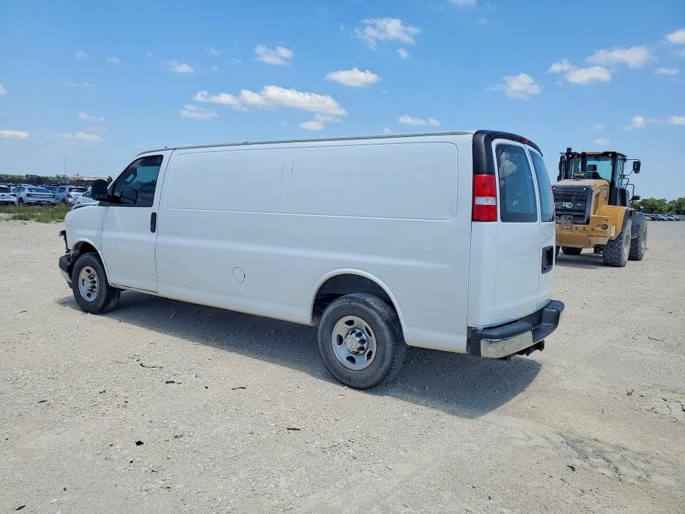 2020 CHEVROLET 2500 EXPRE 2