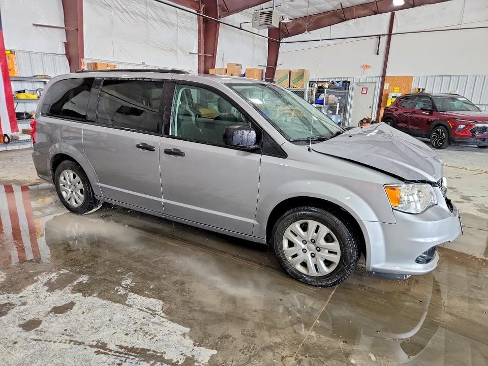 2019 DODGE GRAND CARAVAN SE SE 4