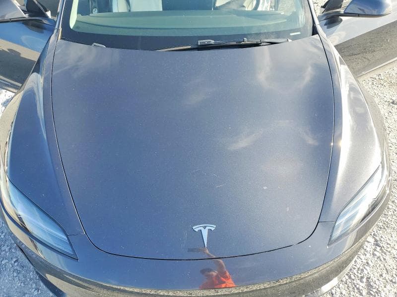 2025 TESLA MODEL 3 12