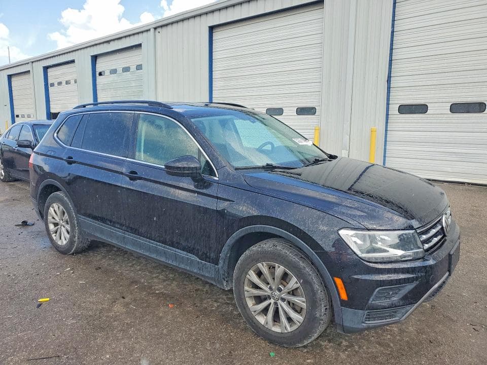 2019 VOLKSWAGEN TIGUAN SE 4