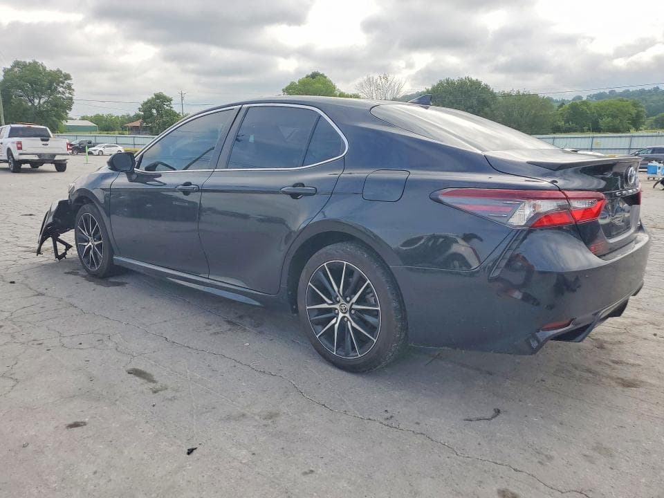 2021 TOYOTA CAMRY SE 2