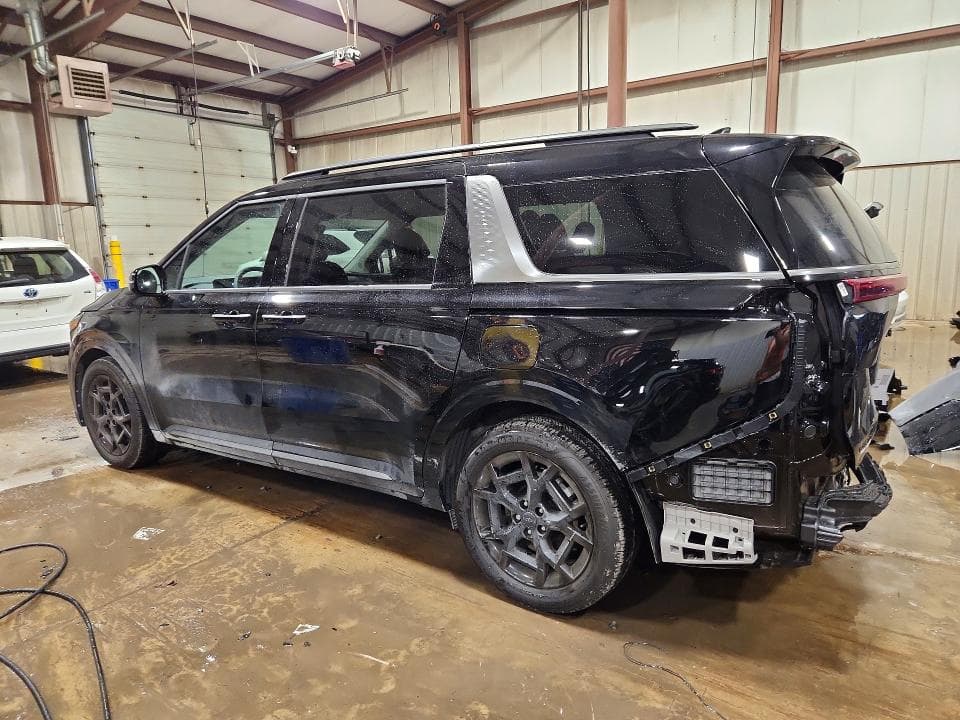 2026 KIA CARNIVAL SX 2