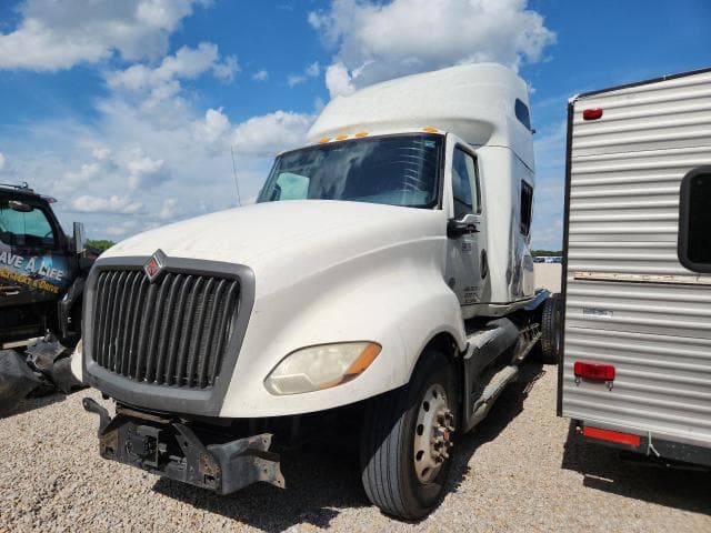 2018 INTERNATIONAL LT625 SEMI TRUCK