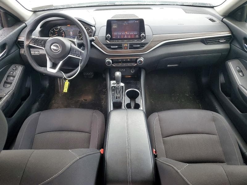 2024 NISSAN ALTIMA SV 8