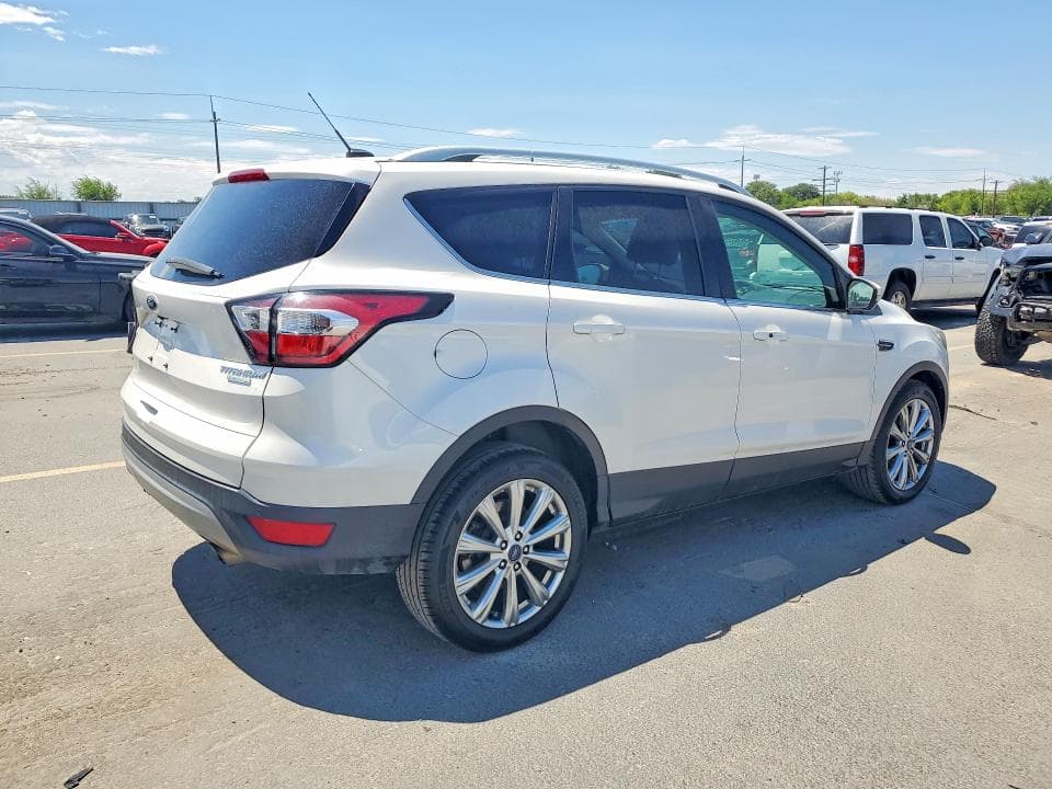 2017 FORD ESCAPE TITANIUM TITANIUM 3
