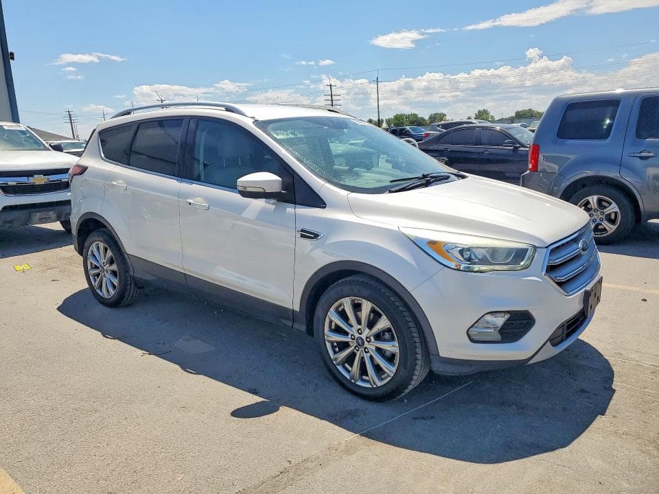 2017 FORD ESCAPE TITANIUM TITANIUM 4
