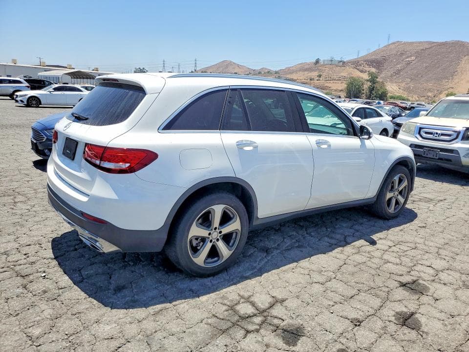 2017 MERCEDES-BENZ GLC 300 300 3