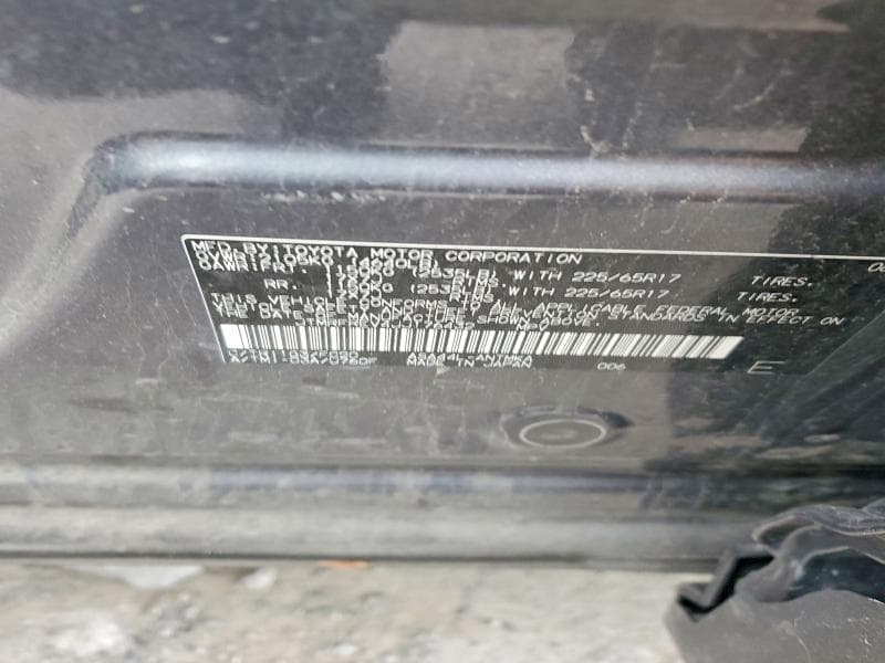 2018 TOYOTA RAV4 XLE 13