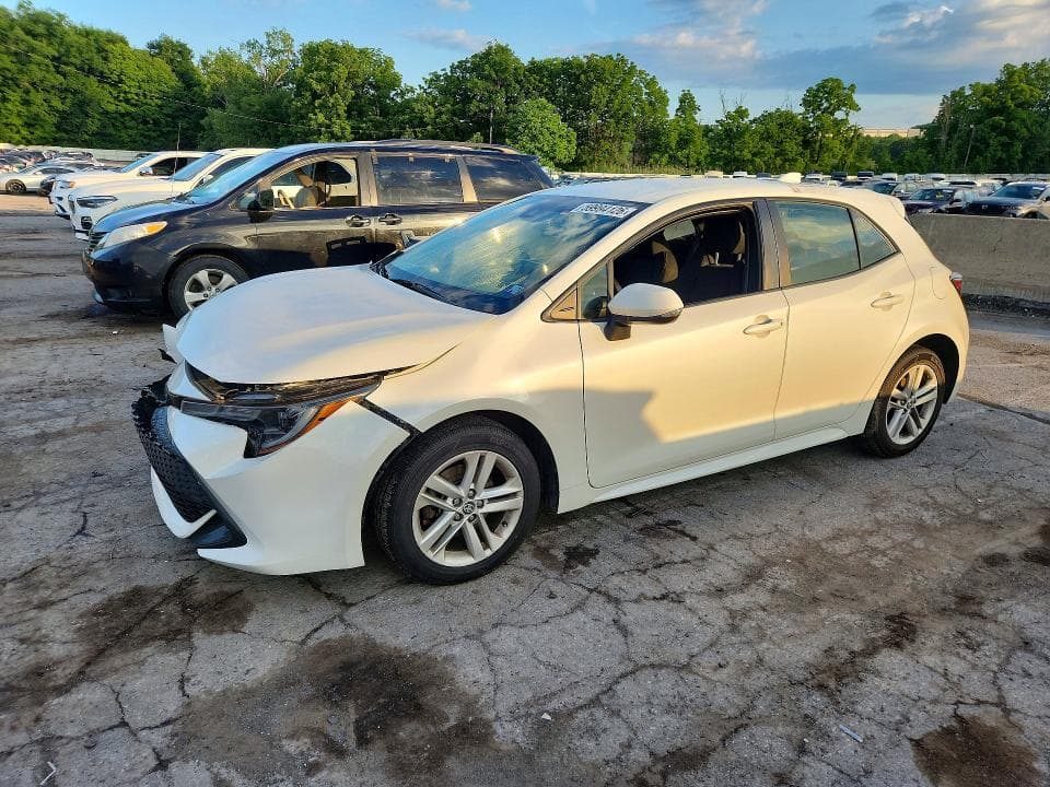 2019 TOYOTA COROLLA HATCHBACK SE - 1