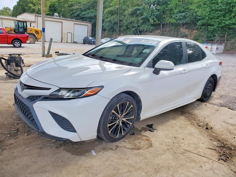 2018 TOYOTA CAMRY SE SE - 1