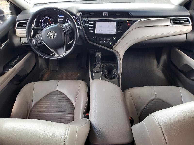 2018 TOYOTA CAMRY SE SE 8