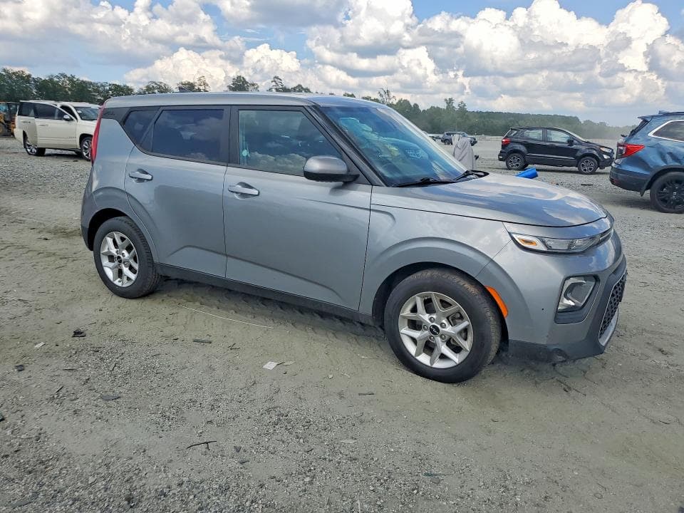 2022 KIA SOUL LX 4