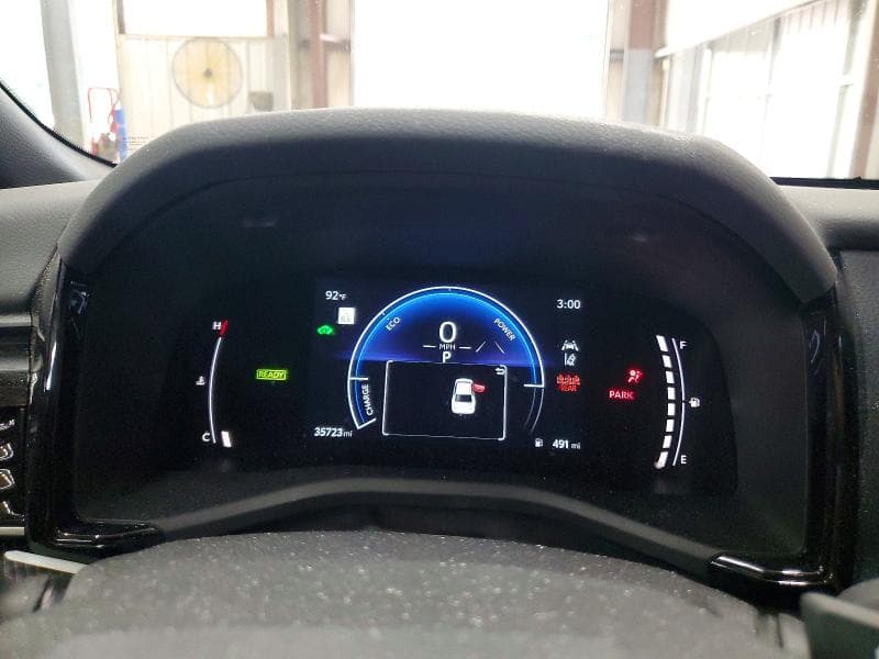 2025 TOYOTA CAMRY SE SE 9