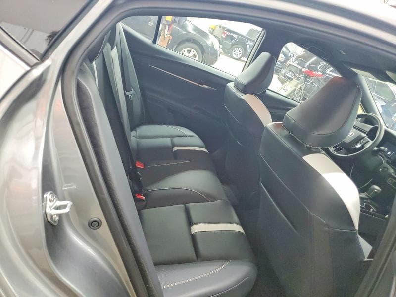 2025 TOYOTA CAMRY SE SE 10