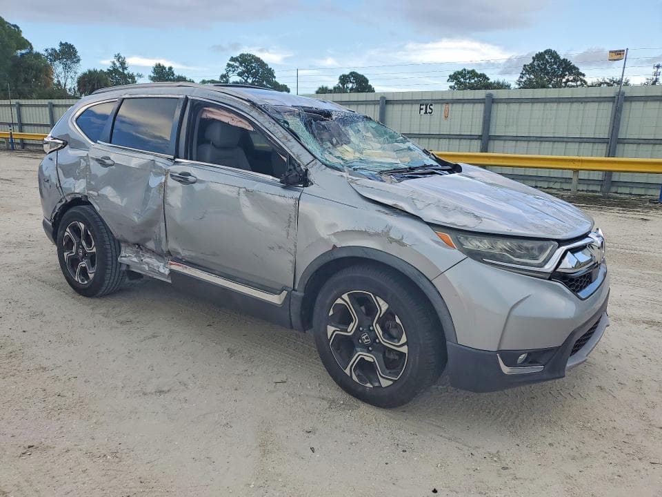 2018 HONDA CR-V TOURING 4