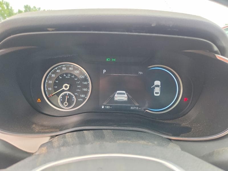 2023 GENESIS G70 2.0T 9