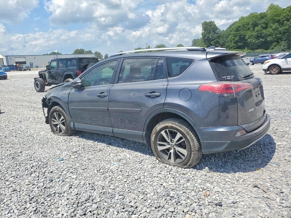 2018 TOYOTA RAV4 XLE 2