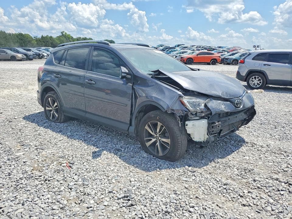 2018 TOYOTA RAV4 XLE 4