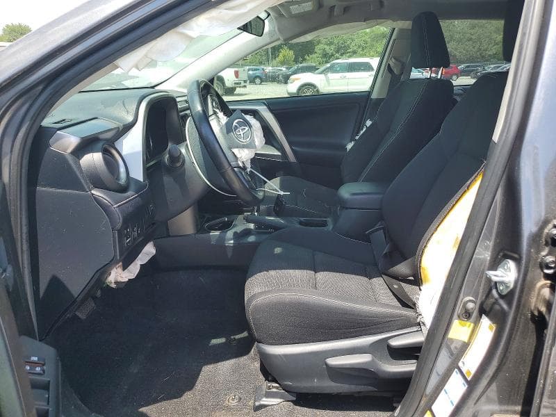 2018 TOYOTA RAV4 XLE 7