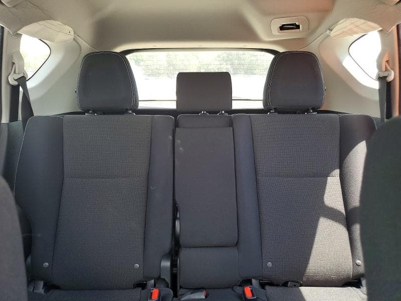 2018 TOYOTA RAV4 XLE 10