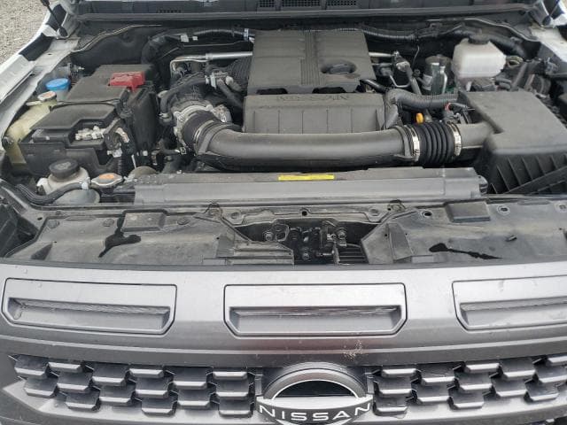 2025 NISSAN FRONTIER SV 11