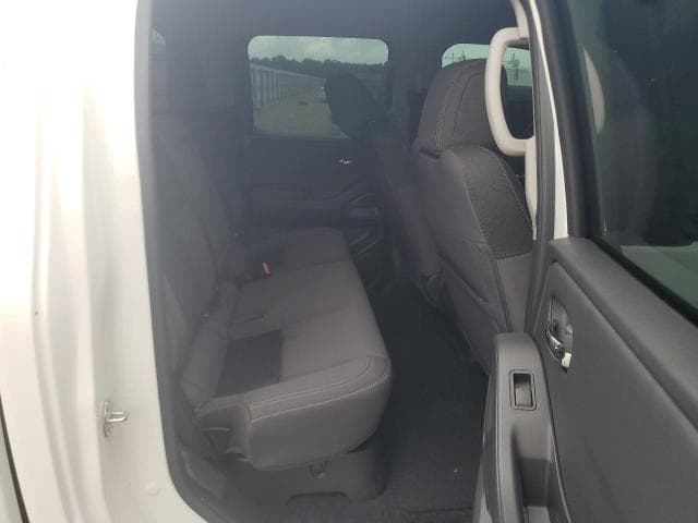 2025 NISSAN FRONTIER SV 10